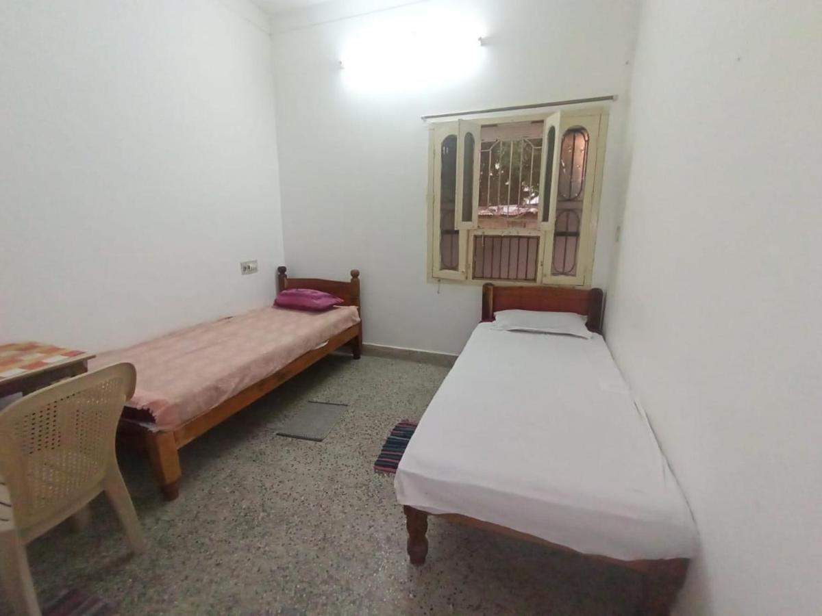 Tiruvannāmalai Sri Shankaraa Guest House מראה חיצוני תמונה